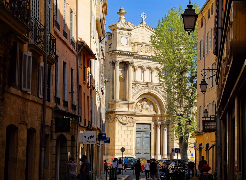 pedestrian street: top attractions in aix-en-provence