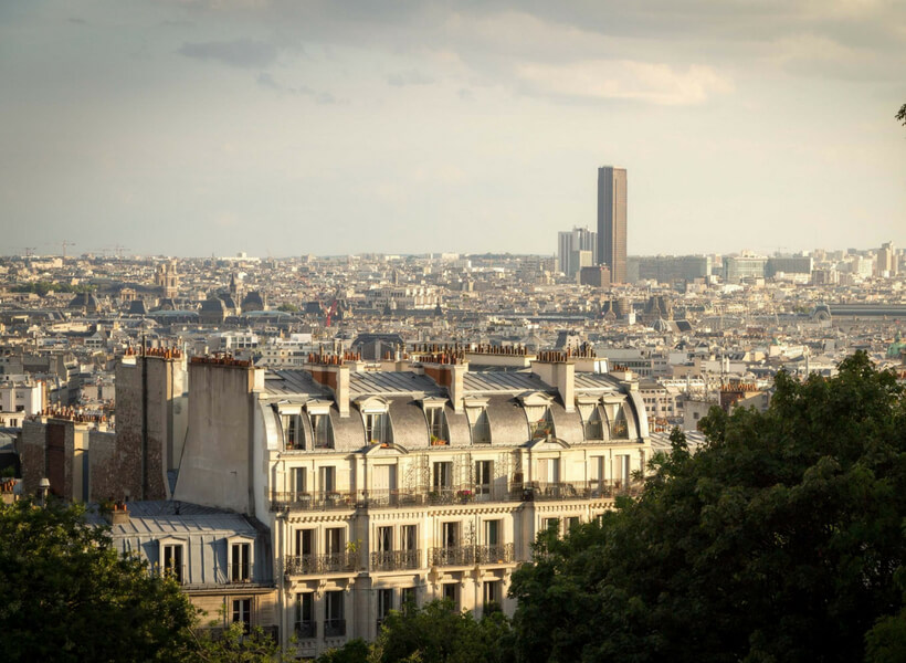 The catacombs and the Montparnasse neighborhood. A view towards Montparnasse.