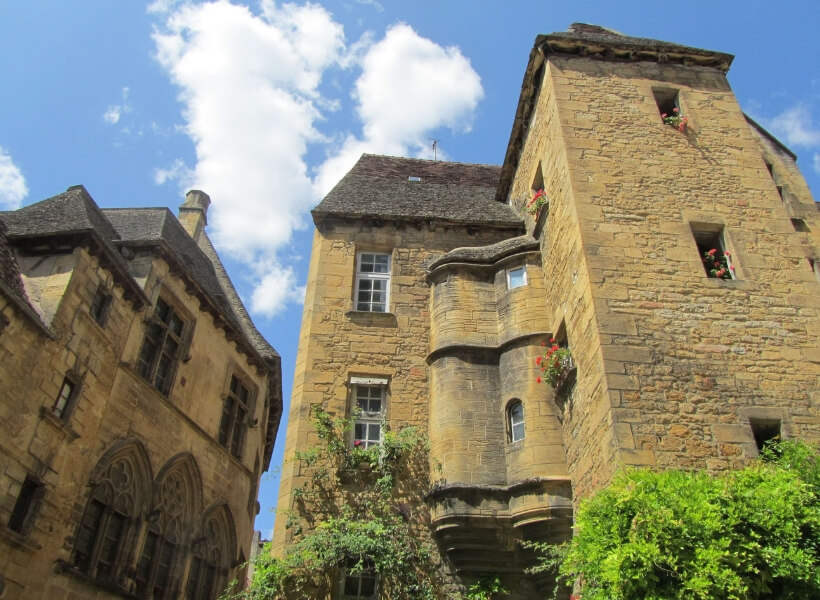 Sarlat, Lascaux and Places We Love in the Dordogne Episode: medieval homes in Sarlat