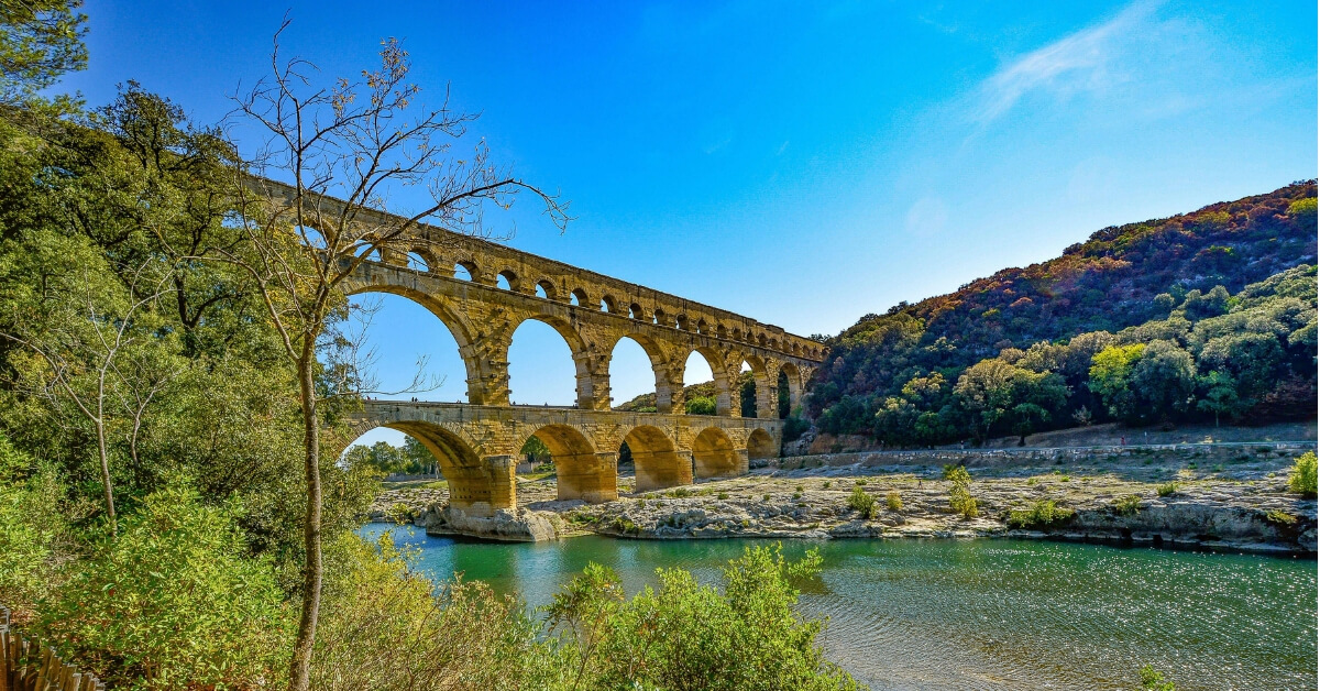 Pont du Gard and River