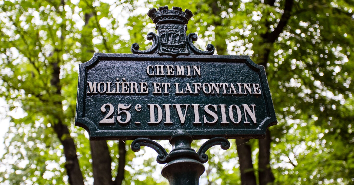 pere lachaise sign 25th division where moliere and lafontaine are buried