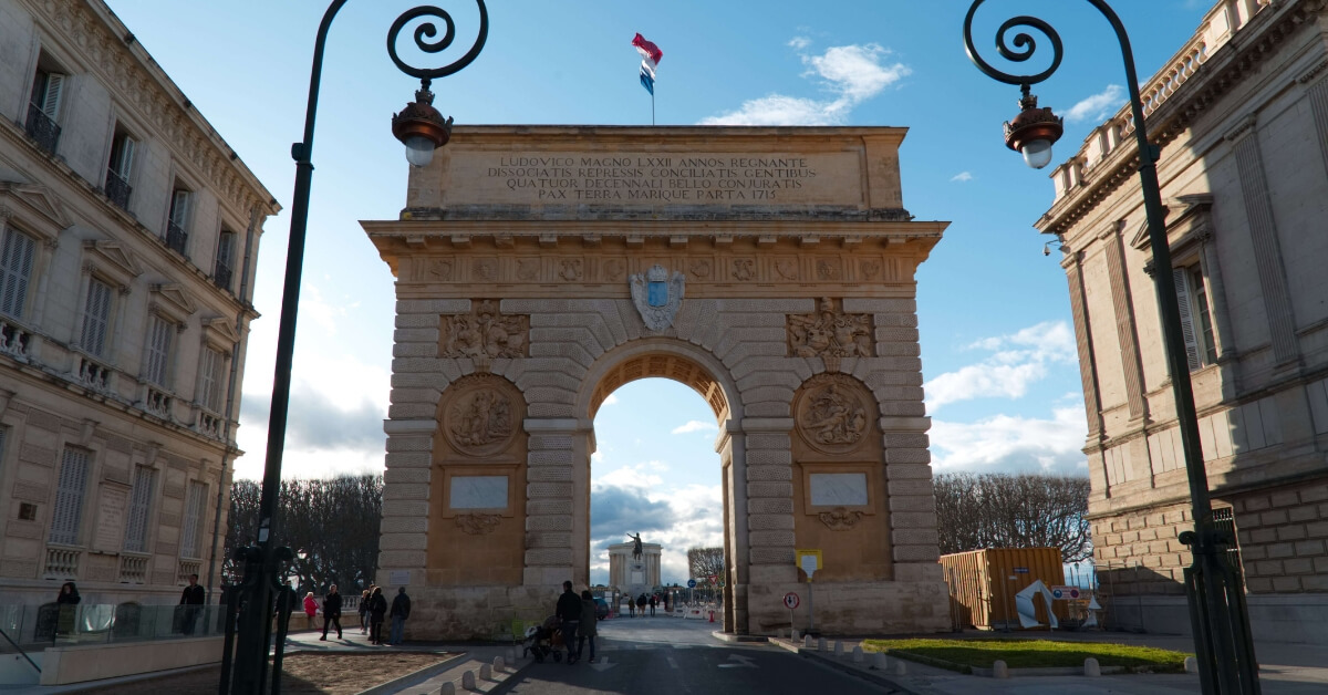 Arc de triomphe in Montpellier: Tips for Visiting Montpellier, France episode
