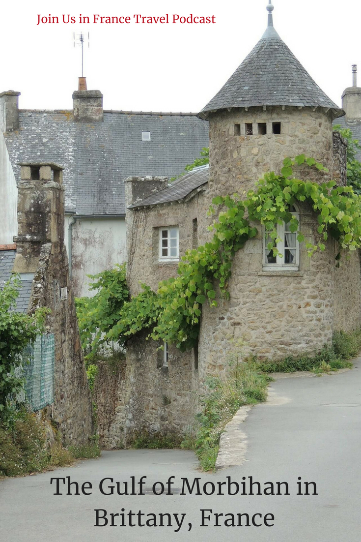 The Gulf of Morbihan in Southern Brittany is some of the most beautiful coastline anywhere in France. Elyse knows the place well because her husband's family owns a home right on the Gulf of Morbihan and they have been there many times. Come along, we'll show you around!