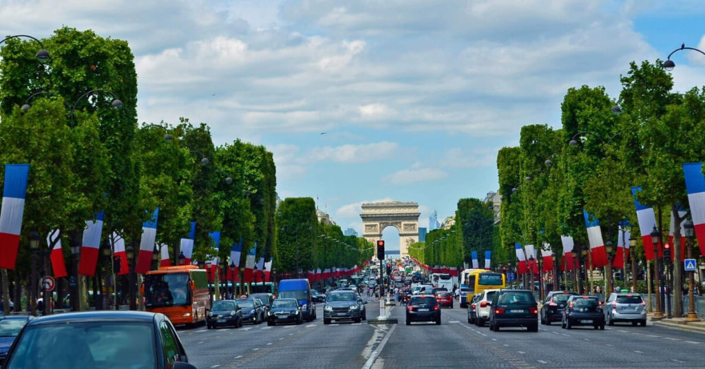 Tips for Using Uber in Paris from the Airport and around the City