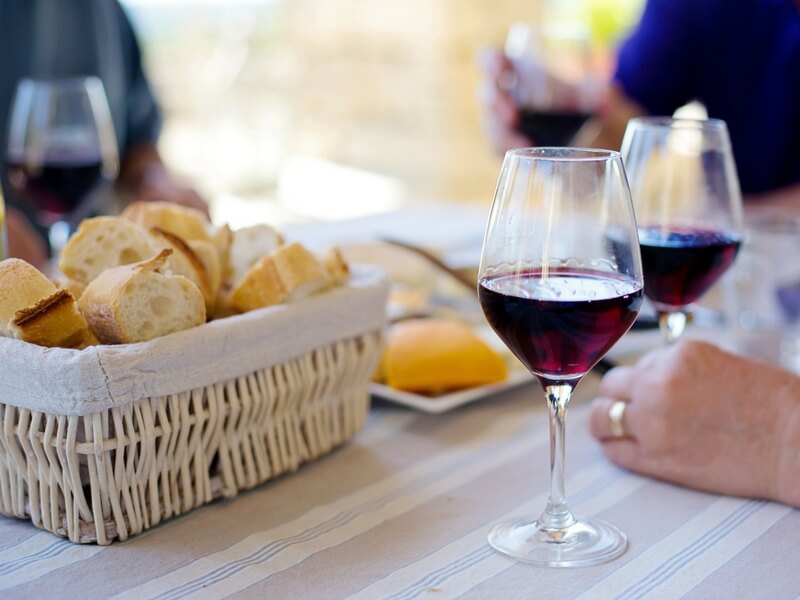 bread basket wine glasses: 50 must-know french phrases for hungry visitors