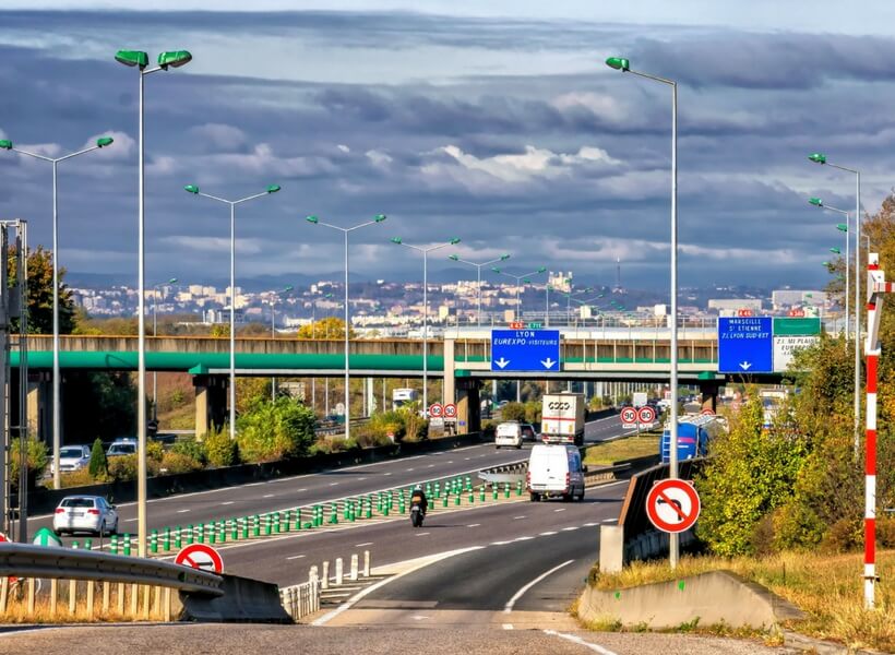 road merging into a freeway in France; What Is It Like Driving in France