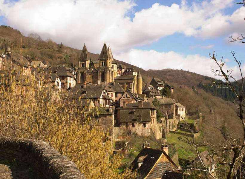 Overall view of Conques