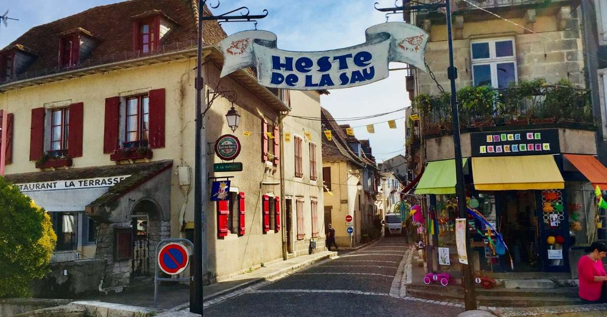 Pretty street in Salie de Béarn