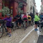 Provence cycling tour: group ready to go!