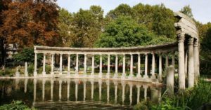 The colonade at Parc Monceau: best parks in and around Paris episode