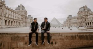 Erenesto and his brother at the Louvre: brothers meet in Paris episode
