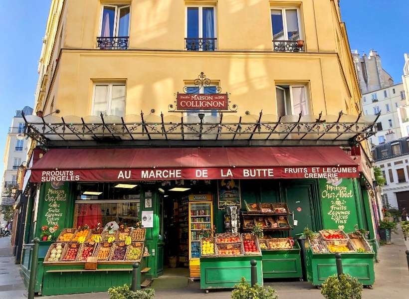 Entering the Avenue des Champs-Elysées » Paris audio guide app » VoiceMap