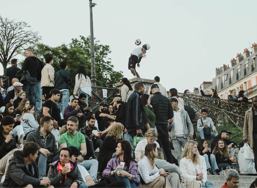 Crowd on the steps on Montmatre