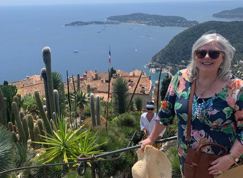 Julie Lynch in Eze: art retreat in Burgundy episode